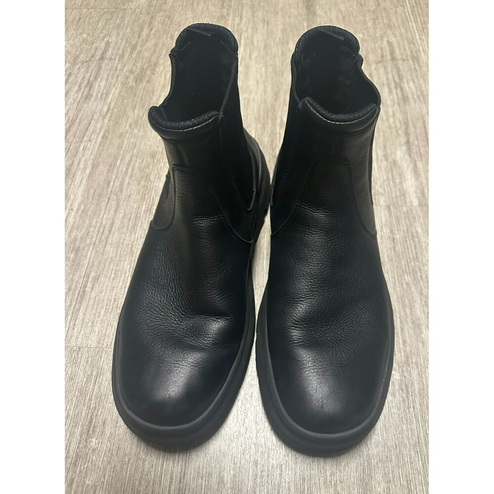 UGG Mens Chelsea Boots Size 12 Black Leather